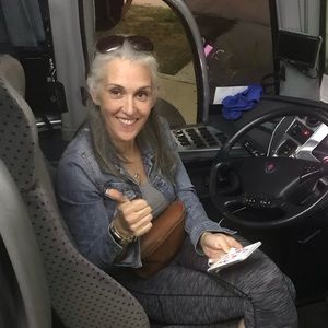 Meet your Posher, Angela